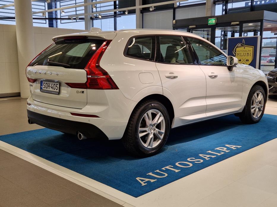 VOLVO XC60 2019