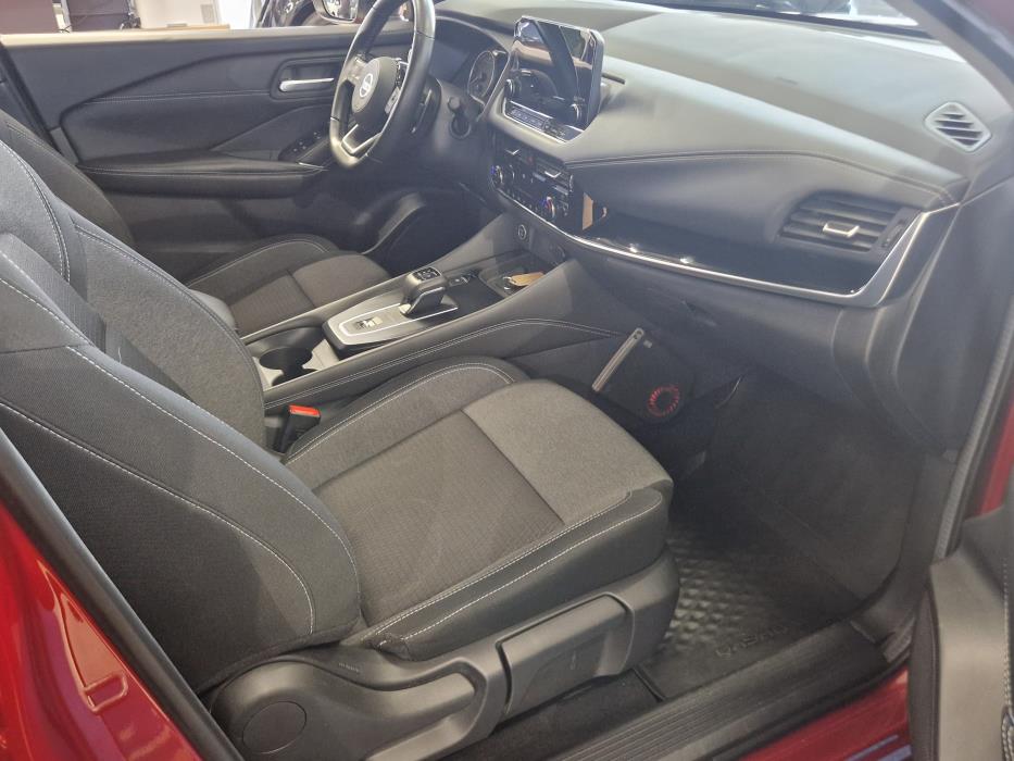 NISSAN Qashqai 2022