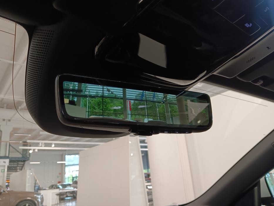 POLESTAR 4 2026