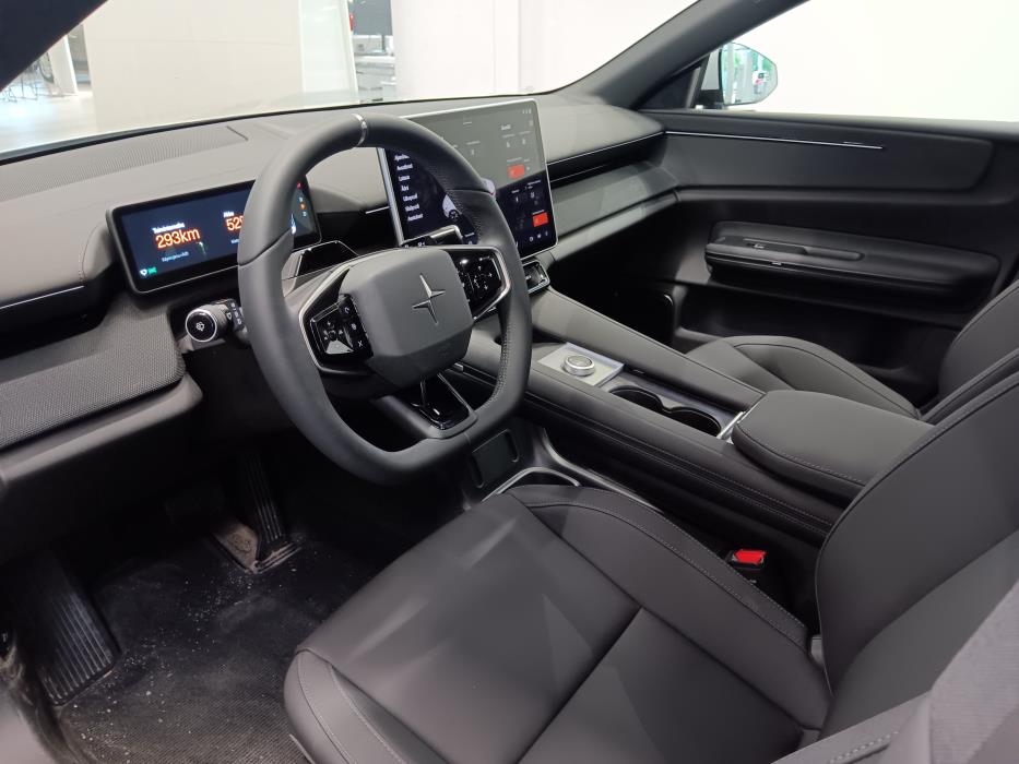 POLESTAR 4 2026