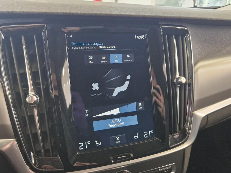 VOLVO V90 2017