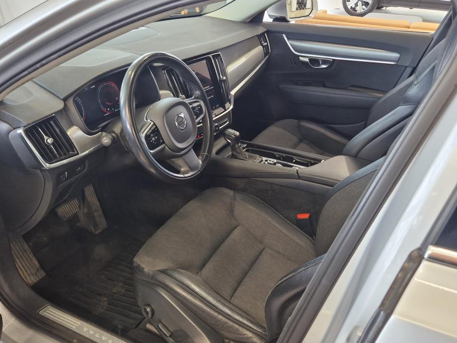 VOLVO V90 2017