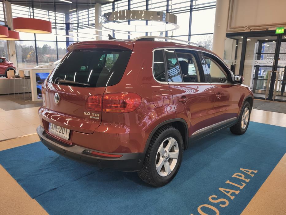 VOLKSWAGEN Tiguan 2015