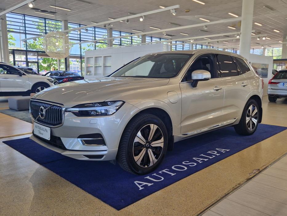 VOLVO XC60 2021