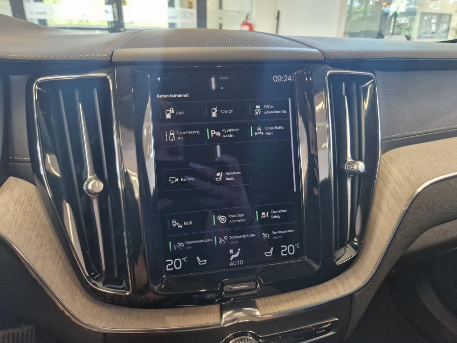 VOLVO XC60 2021