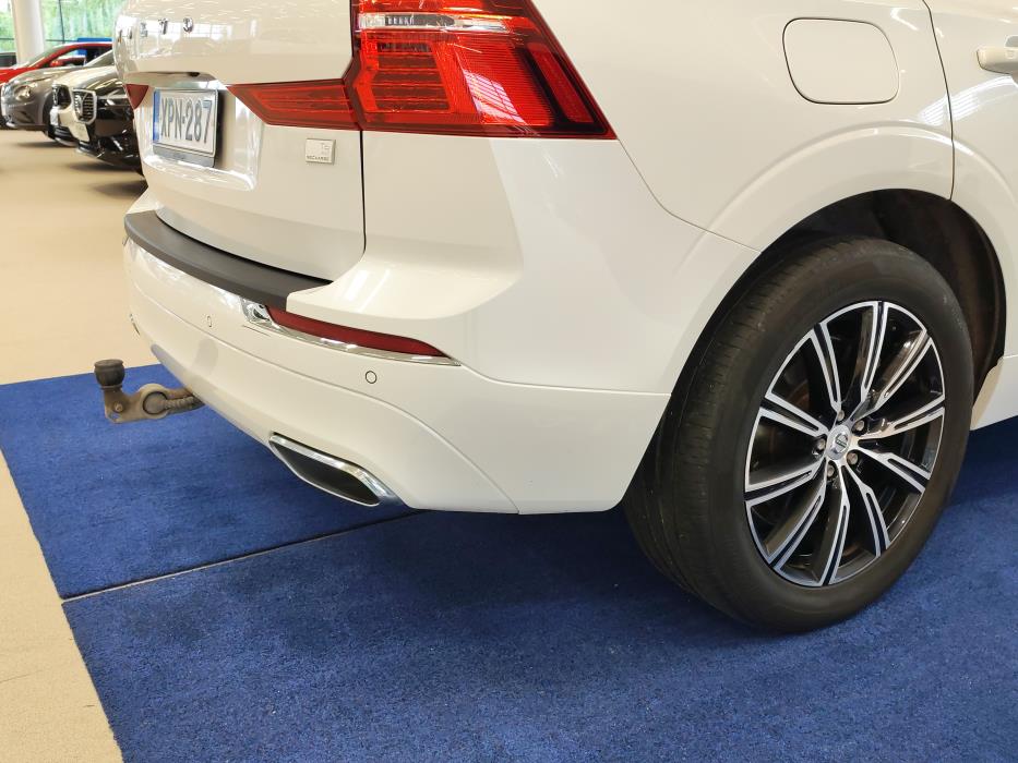 VOLVO XC60 2021