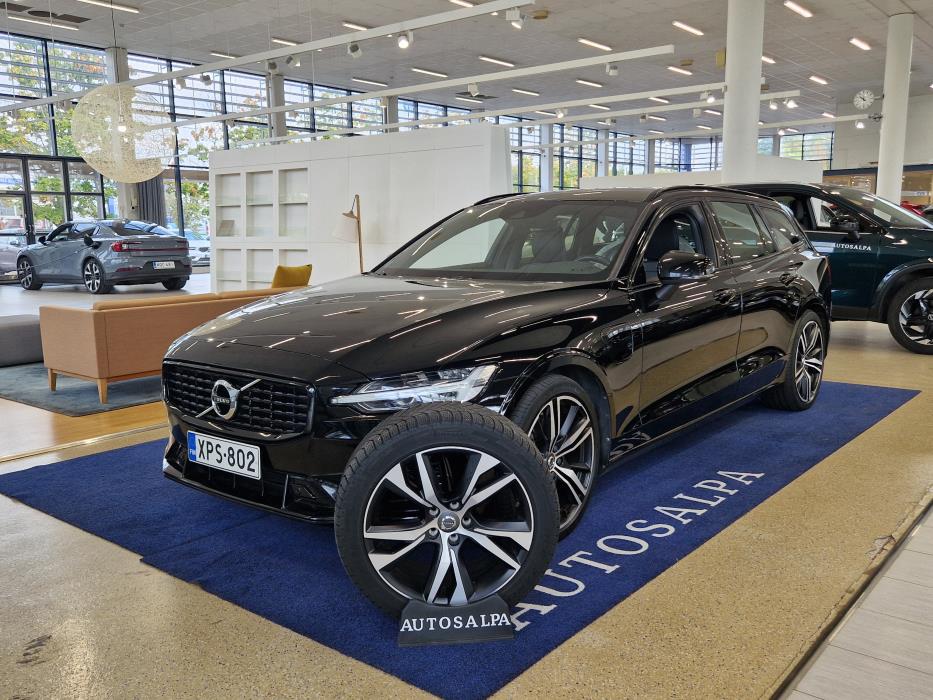 VOLVO V60 2022