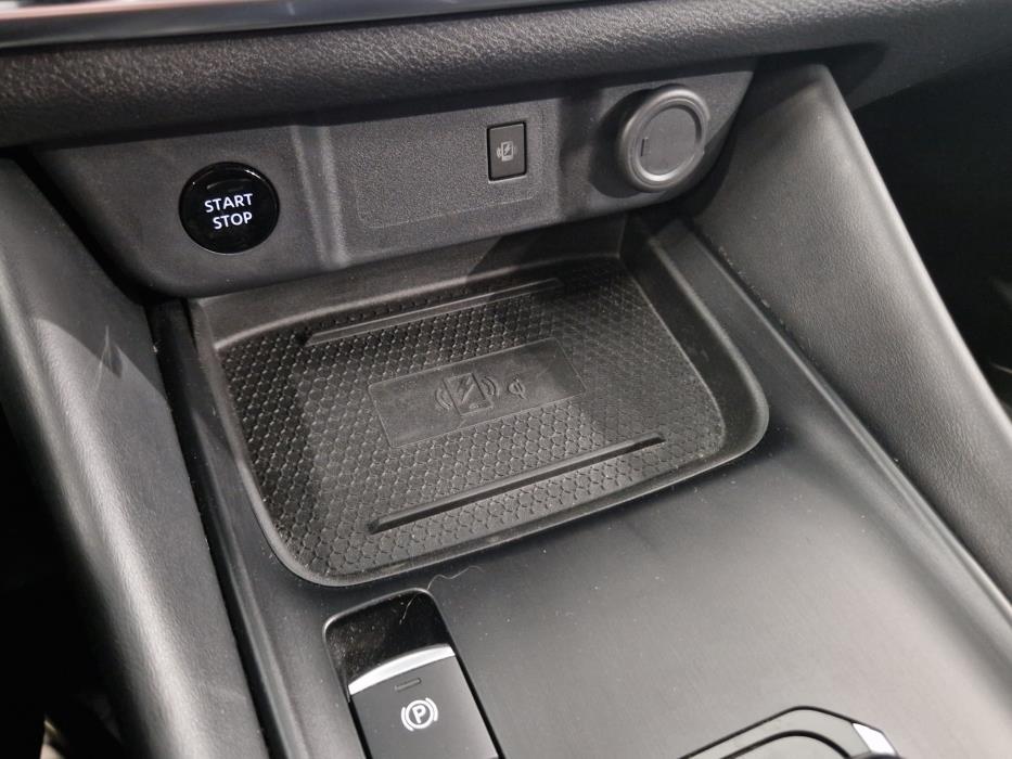 NISSAN Qashqai 2024