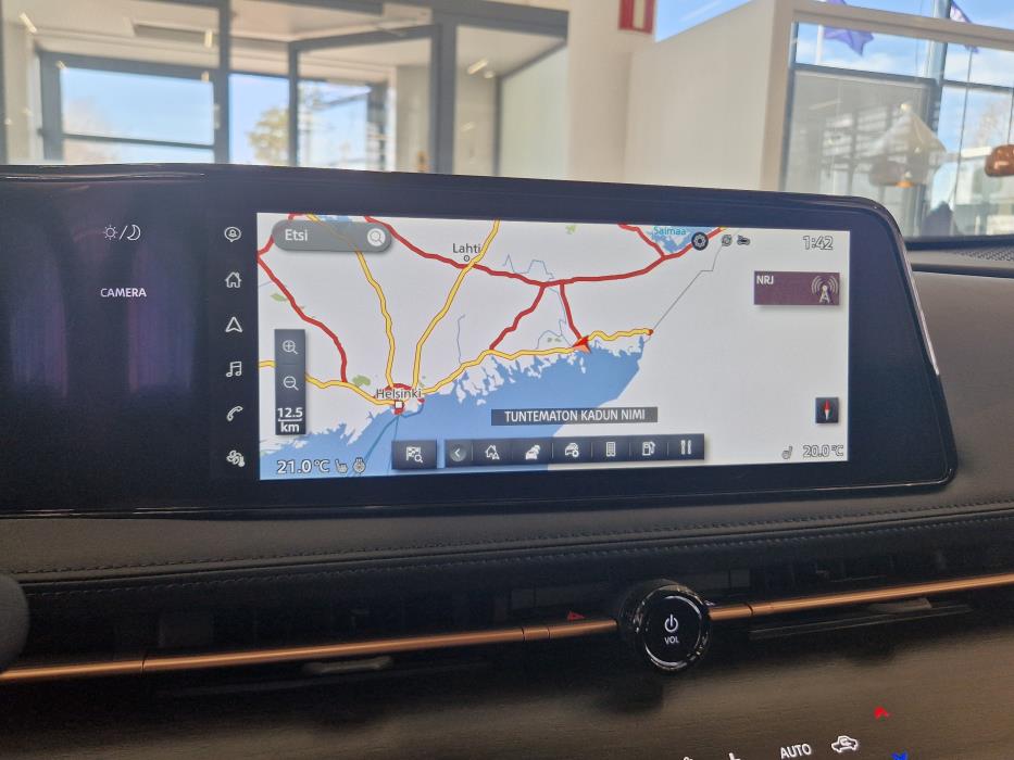 NISSAN Ariya 2026