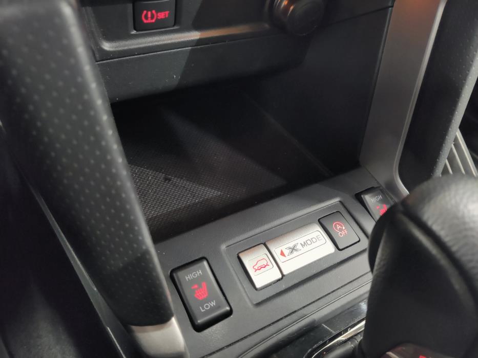 SUBARU Forester 2019