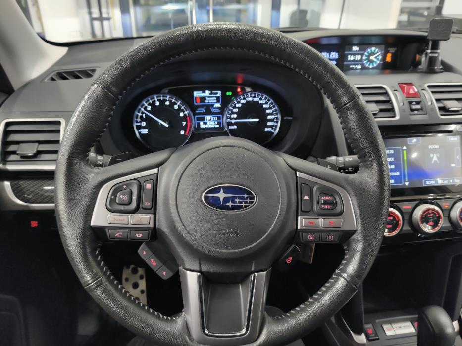 SUBARU Forester 2019