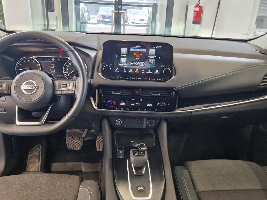 NISSAN Qashqai 2022