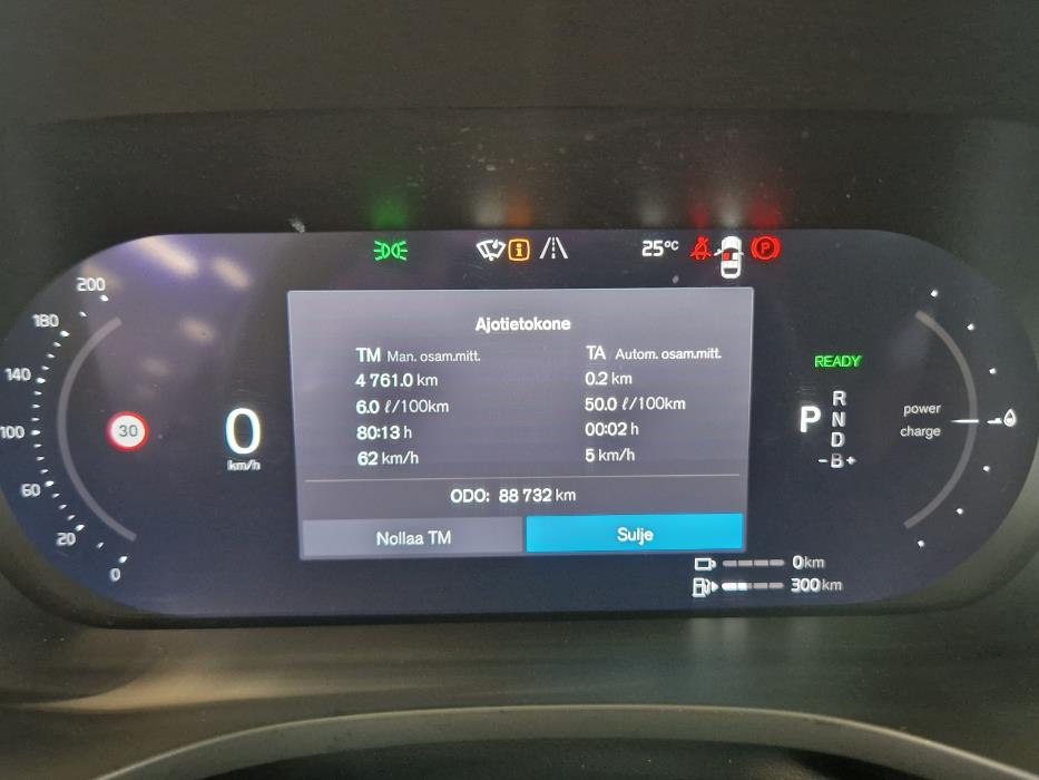 VOLVO XC60 2022