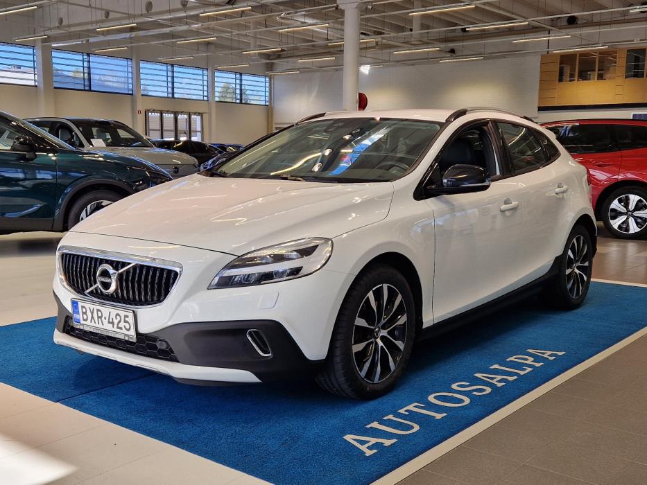 VOLVO V40 Cross Country 2019
