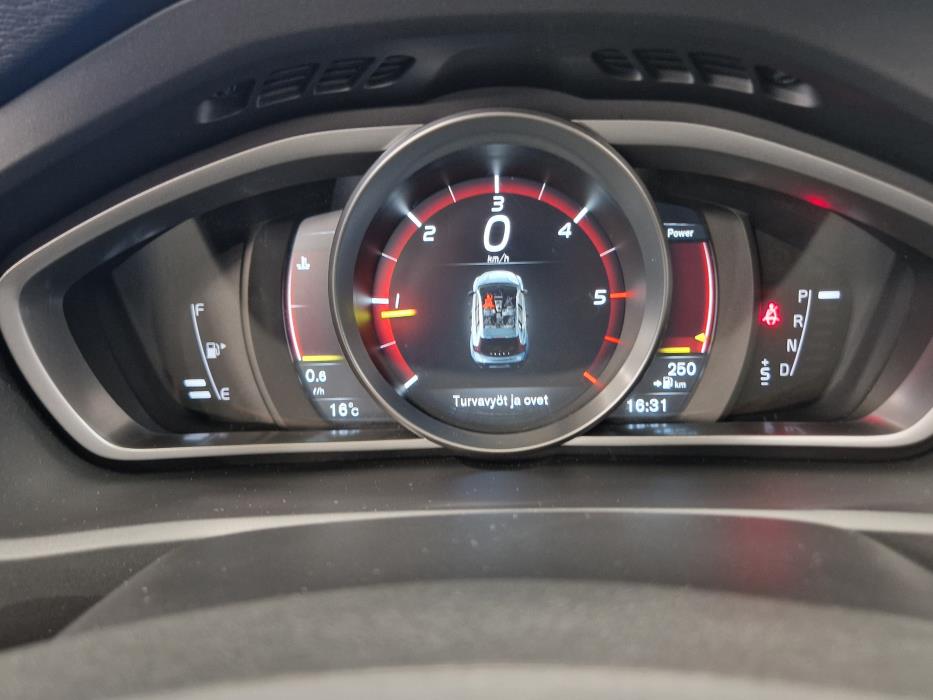 VOLVO V40 Cross Country 2019