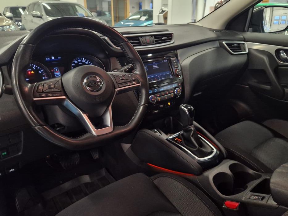 NISSAN Qashqai 2019
