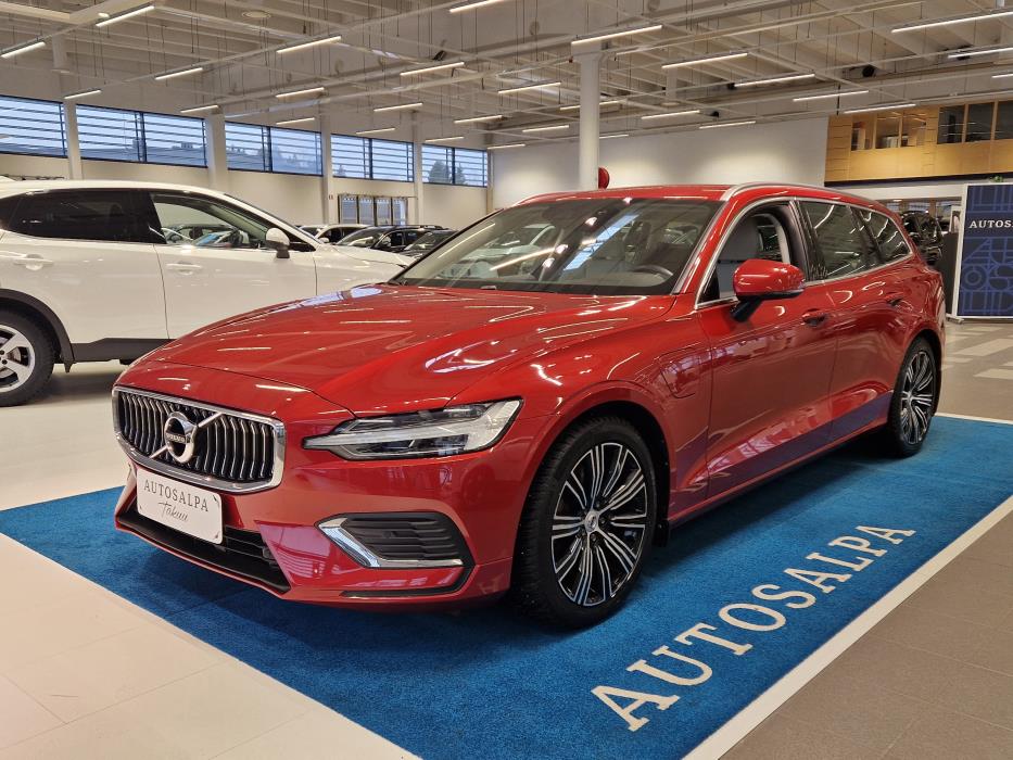 VOLVO V60 2020