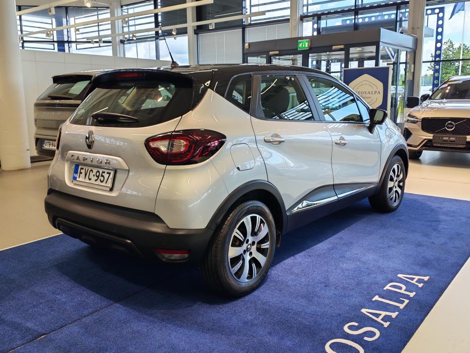 RENAULT Captur 2019