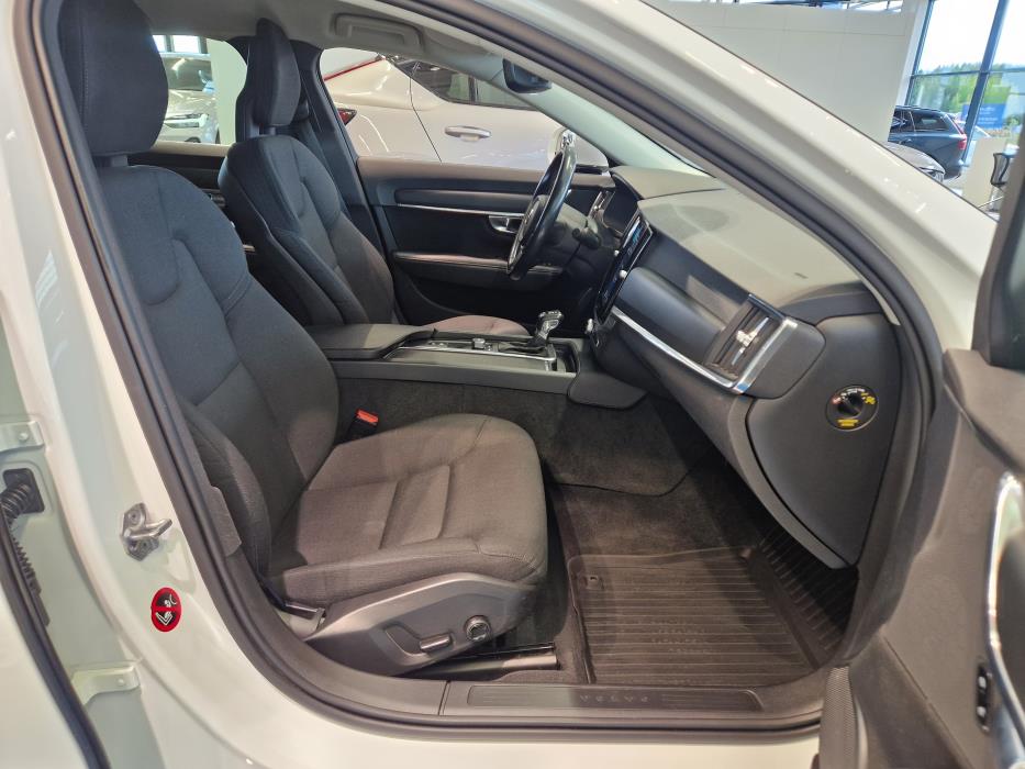VOLVO S90 2017