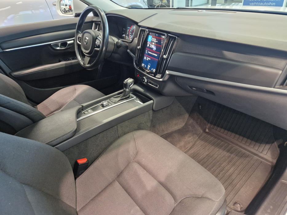 VOLVO S90 2017