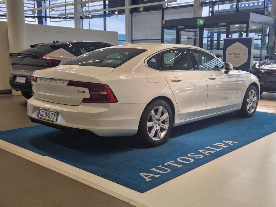 VOLVO S90 2017