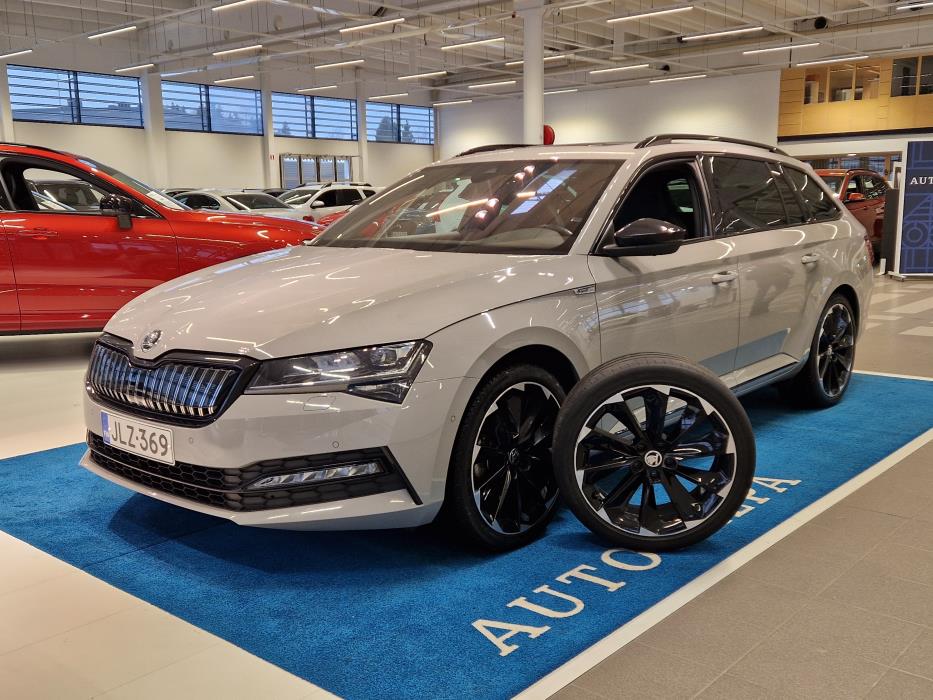 SKODA Superb 2021