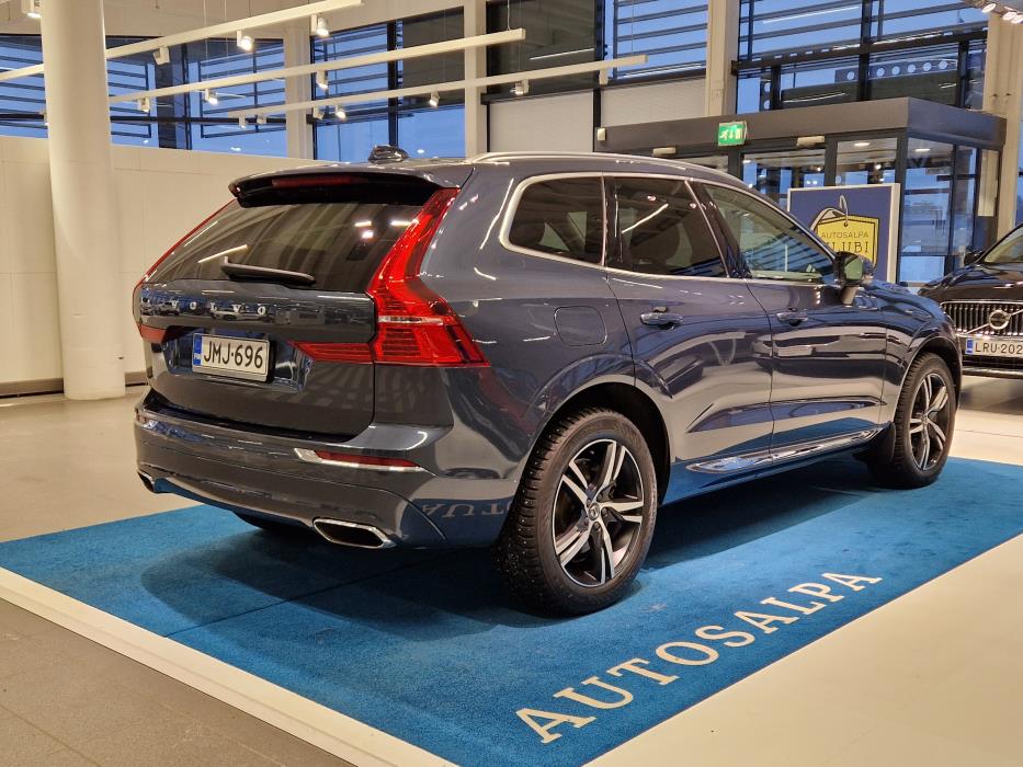 VOLVO XC60 2018
