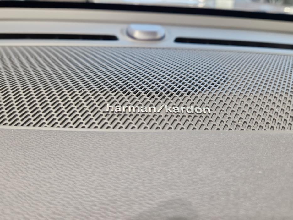 VOLVO EX40 2027