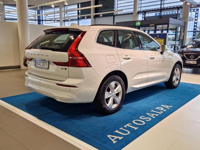 VOLVO XC60 2022