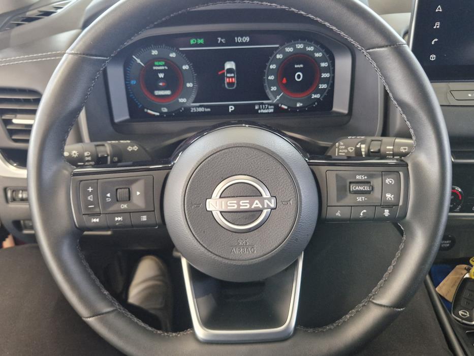 NISSAN Qashqai 2024