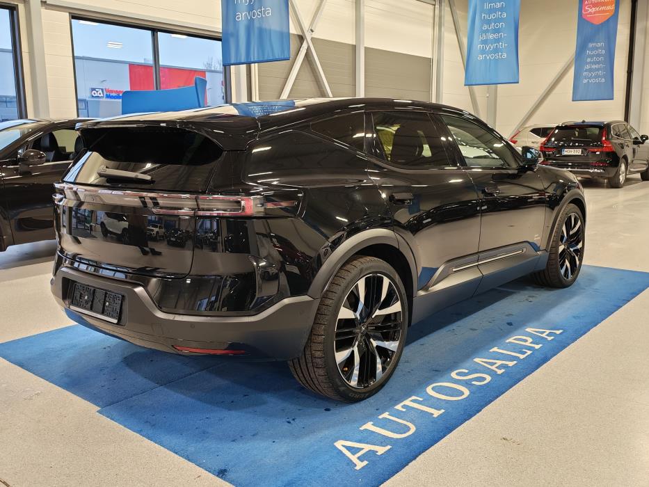 POLESTAR 3 2024