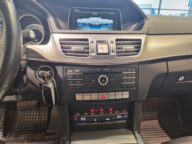 MERCEDES-BENZ E 2015