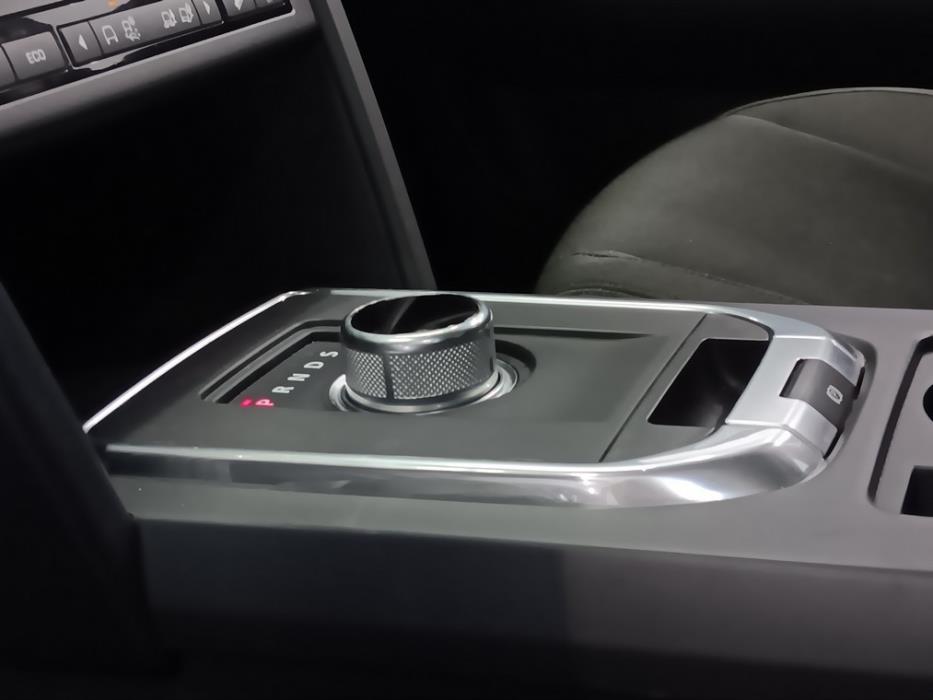 LAND ROVER Discovery Sport 2016