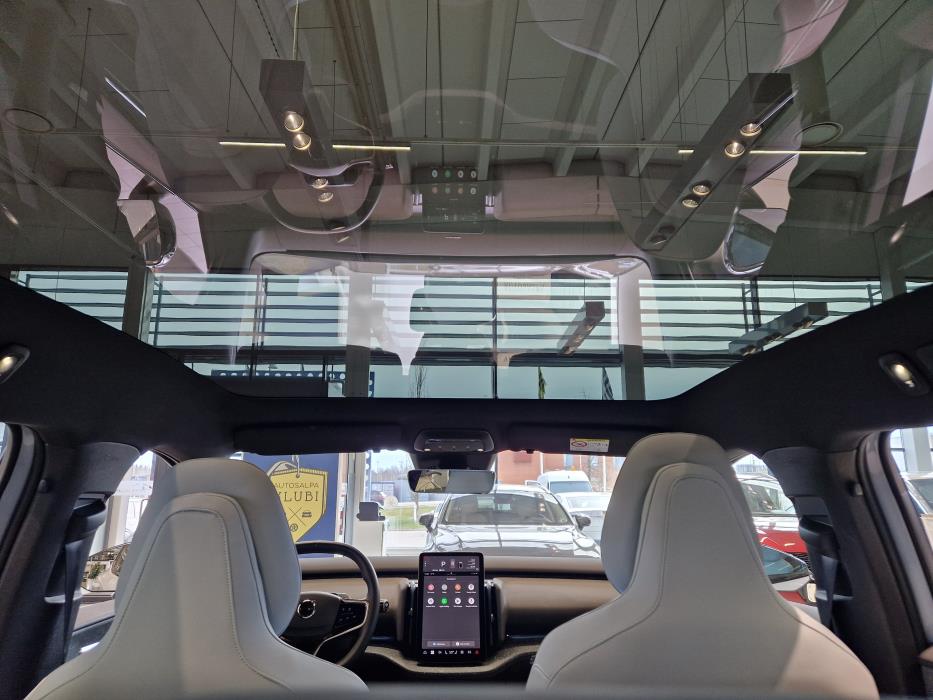 VOLVO EX30 2025