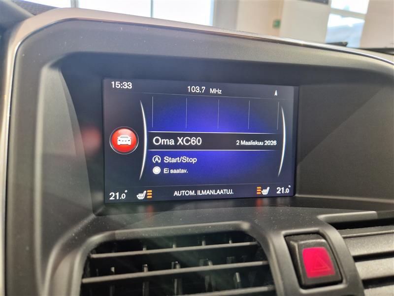 VOLVO XC60 2017