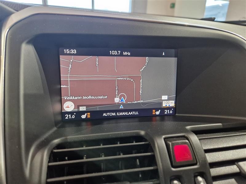 VOLVO XC60 2017