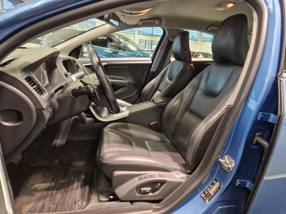 VOLVO S60 2014