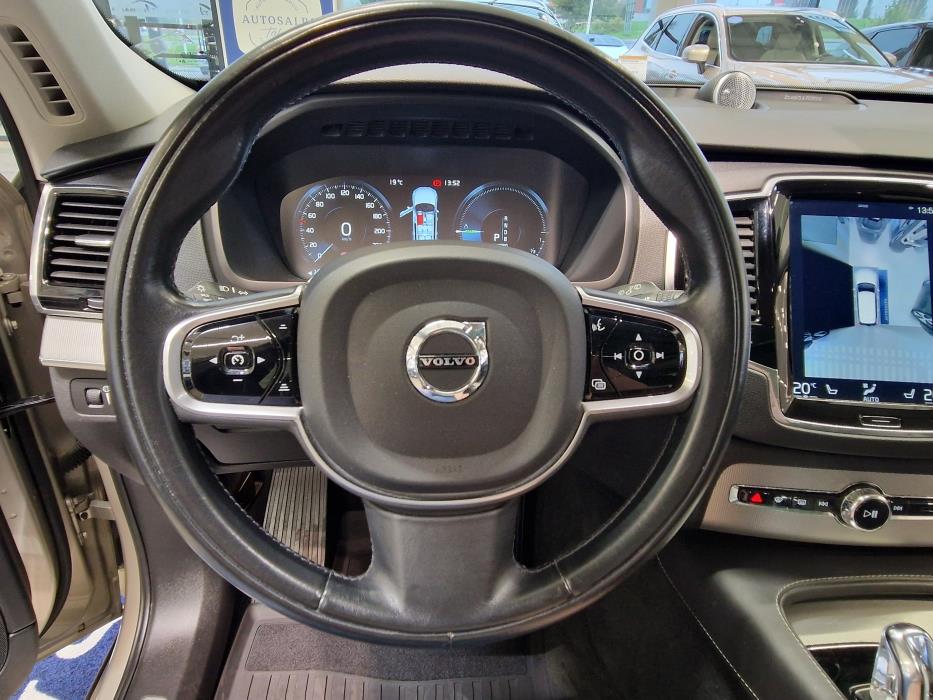 VOLVO XC90 2017