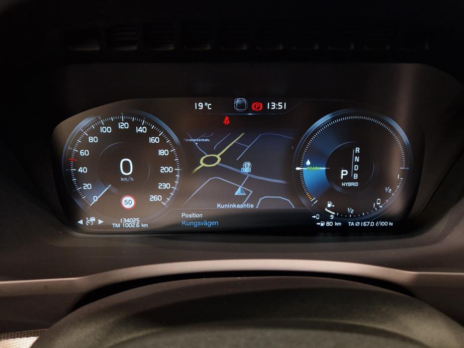 VOLVO XC90 2017