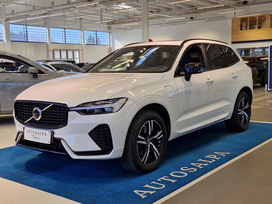 VOLVO XC60 2022