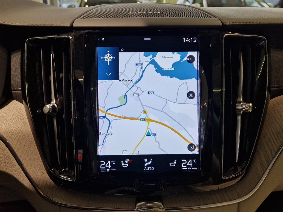 VOLVO XC60 2021