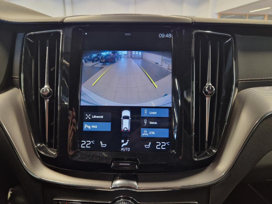 VOLVO XC60 2020