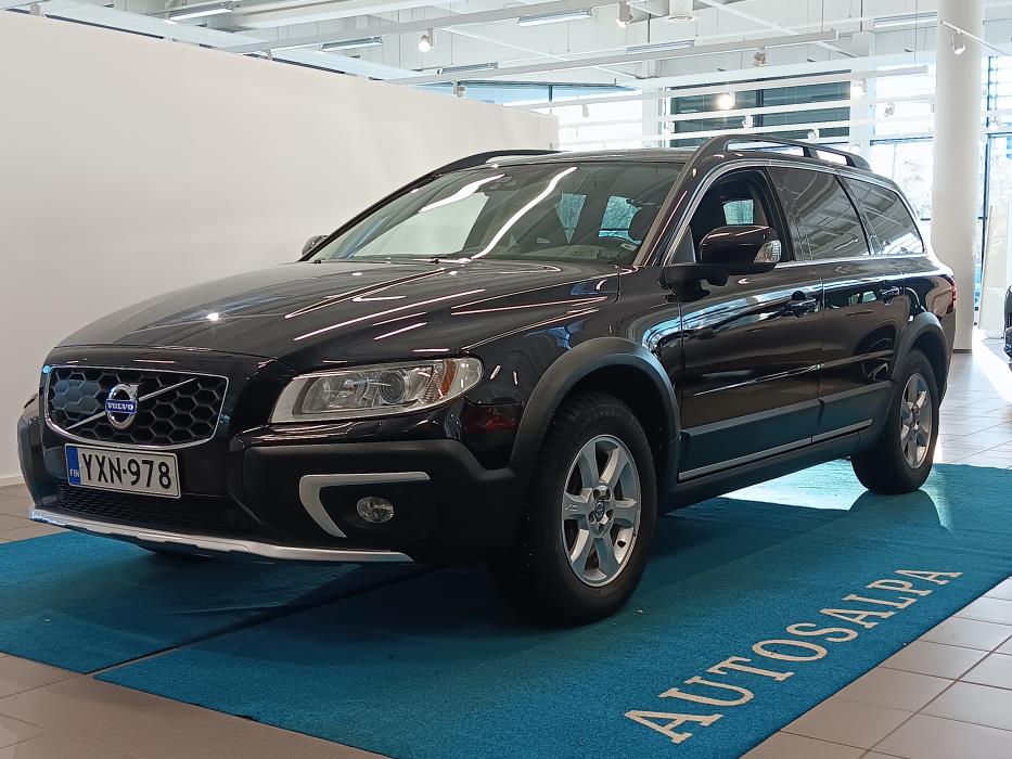 VOLVO XC70 2015