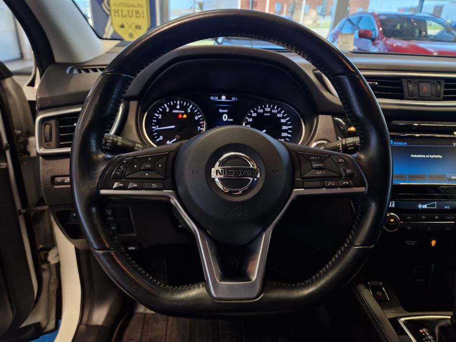 NISSAN Qashqai 2018
