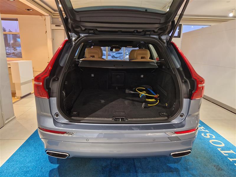 VOLVO XC60 2019