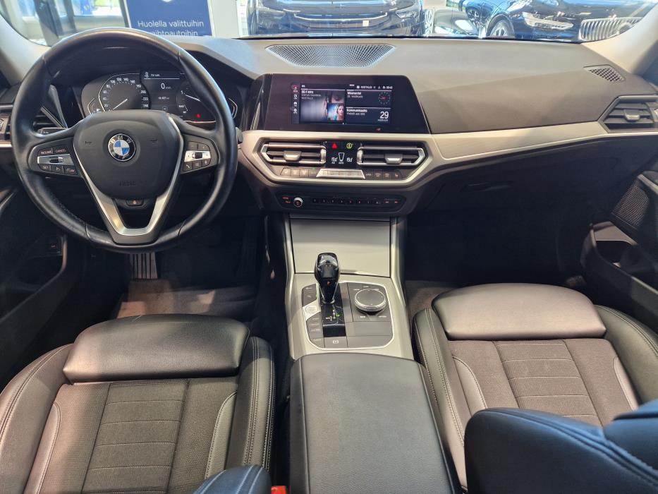 BMW 320 2021