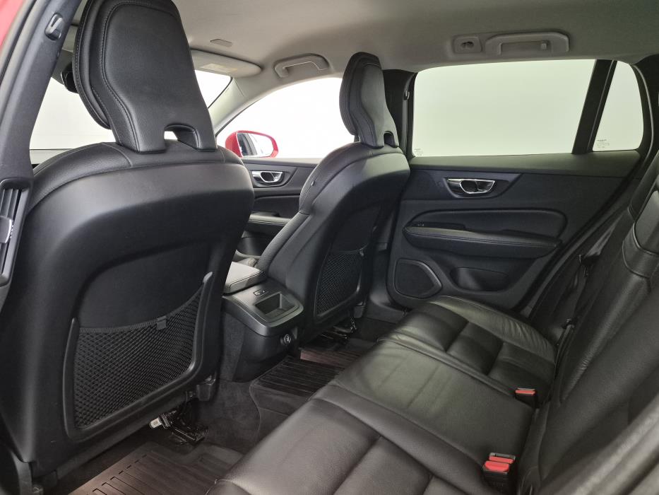 VOLVO V60 Cross Country 2019