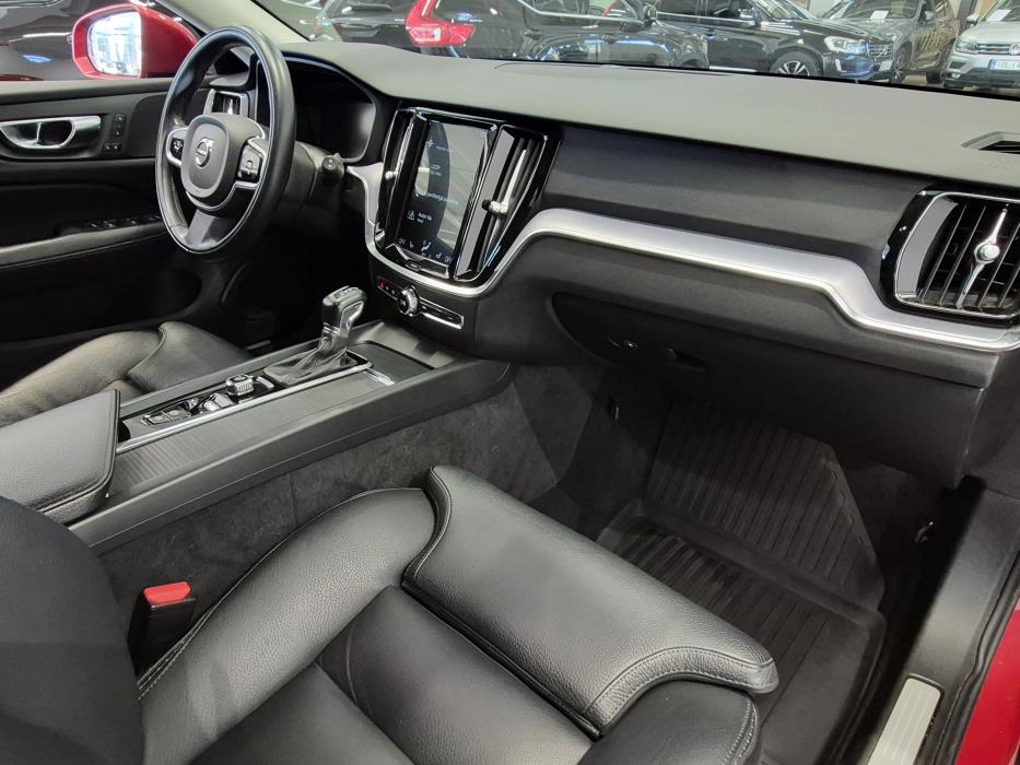 VOLVO V60 Cross Country 2019