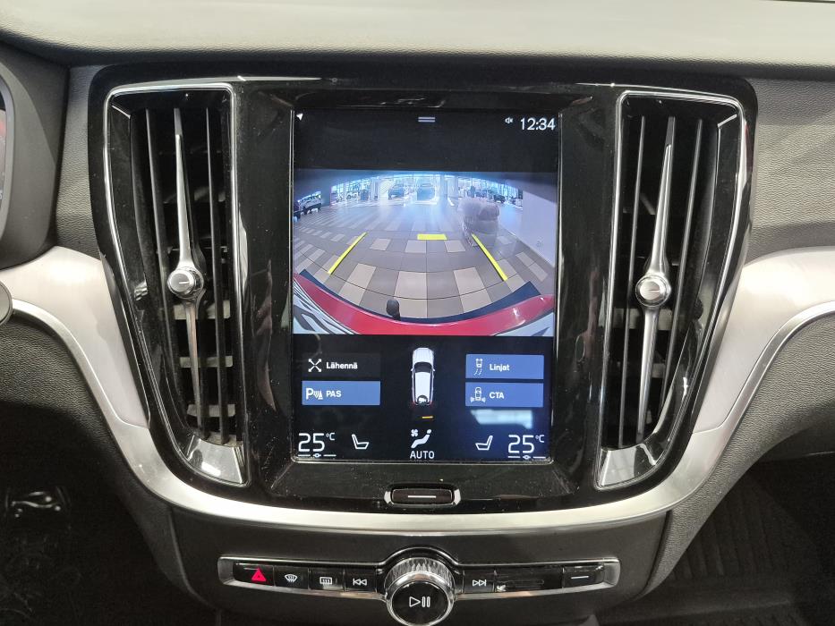 VOLVO V60 Cross Country 2019