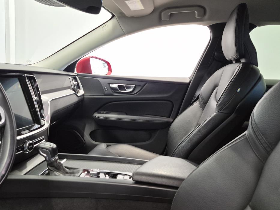 VOLVO V60 Cross Country 2019